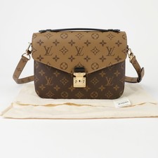 Louis Vuitton M44876 Pochette