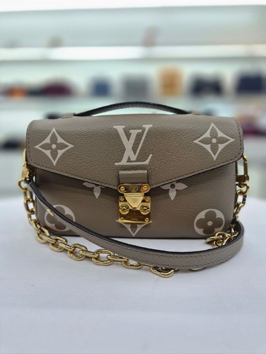 Louis vuitton pochette metis - vuitton,