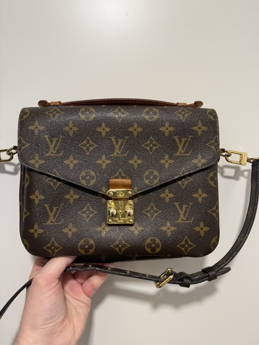 Louis vuitton pochette métis - vuitton,