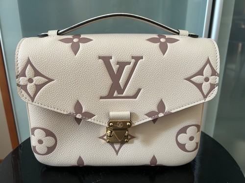 Louis vuitton pochette - louis, metis