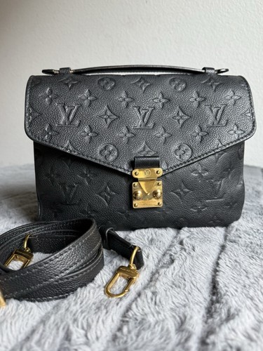 Louis vuitton pochette metis - louis,