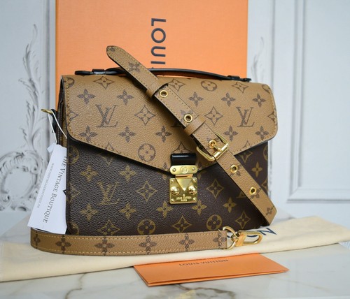 Louis vuitton pochette metis - louis,